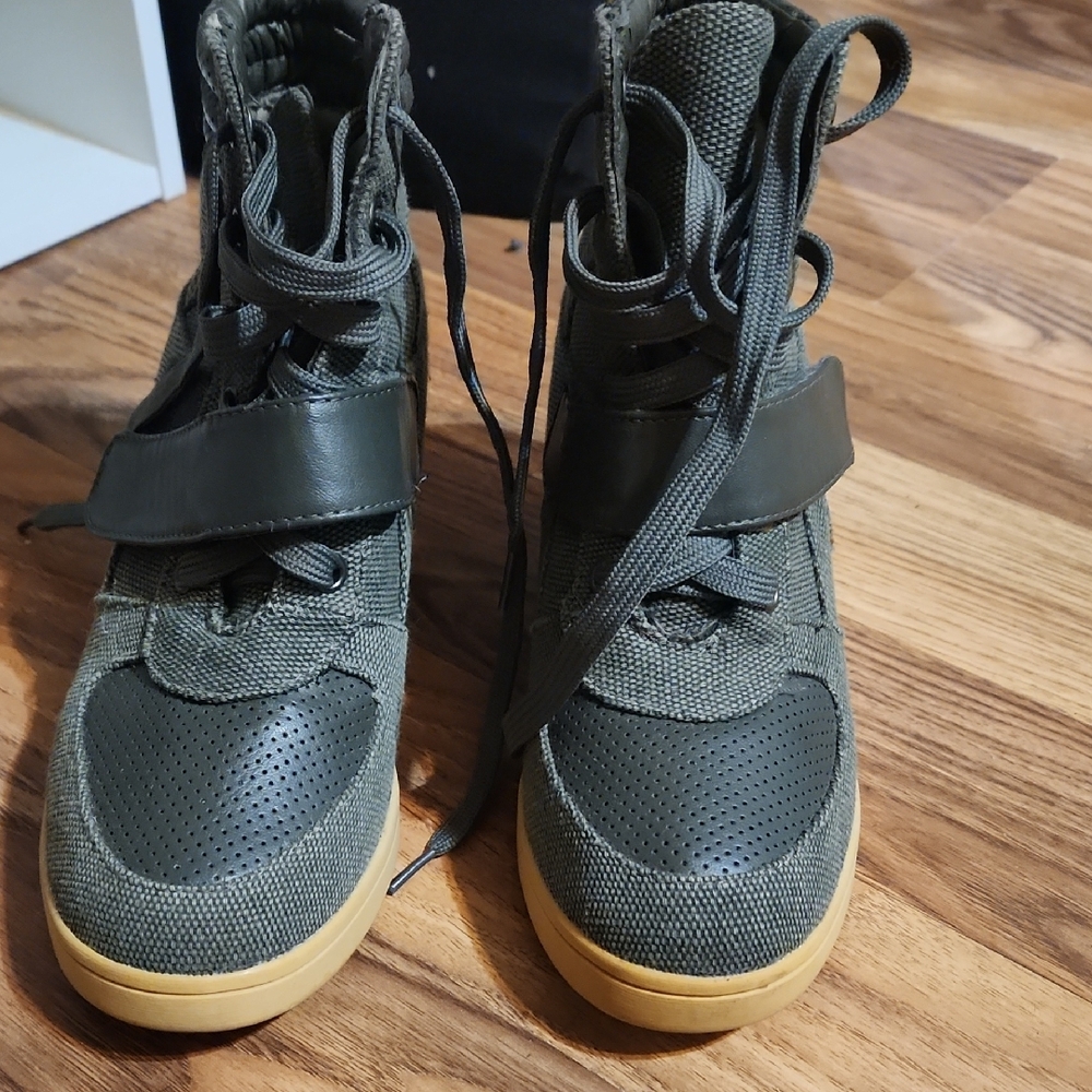 Black Poppy Green and Tan Ankle Booties with Velcro Strap